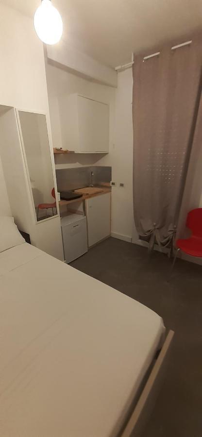 Via Torino Ξενοδοχείο Όλμπια Εξωτερικό φωτογραφία